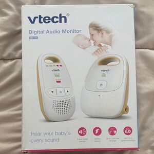 White and Gold Digital Audio Monitor